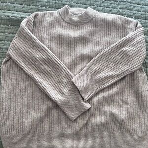 HM sweater
